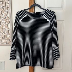 Karl Lagerfeld Paris  Black/ White Stripe 3/4 Flared Sleeve Top Size Medium